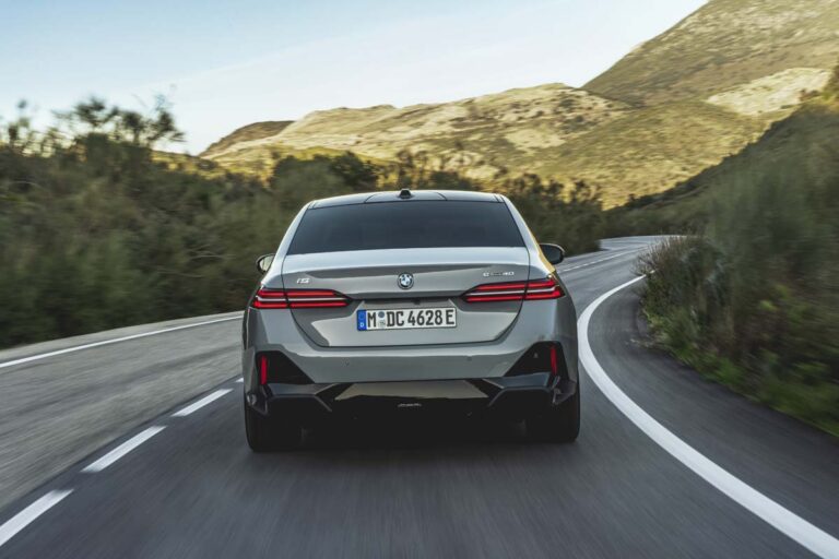 BMW P90505033_highRes