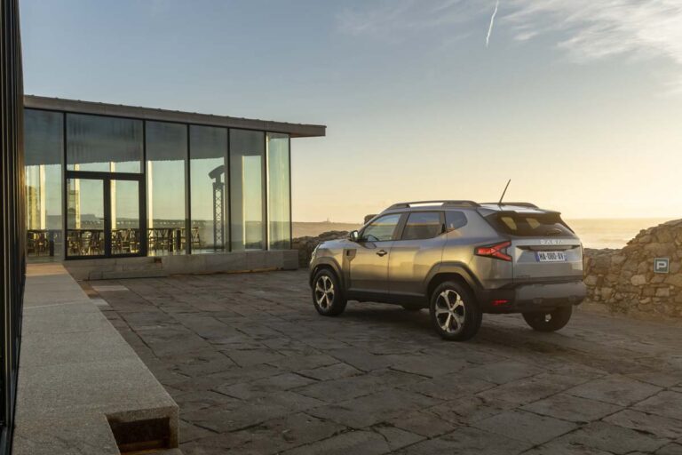 All-New Dacia Duster Hybrid Journey (10)