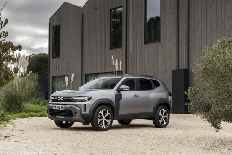 All-New Dacia Duster Hybrid Journey (9)