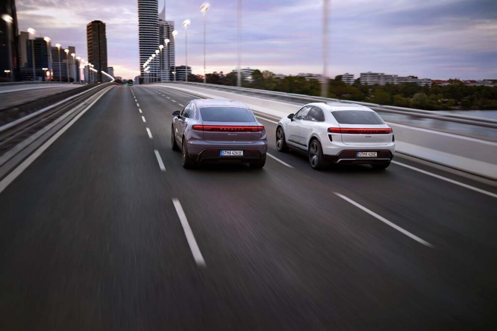 Macan_4_and_Macan_Turbo_2