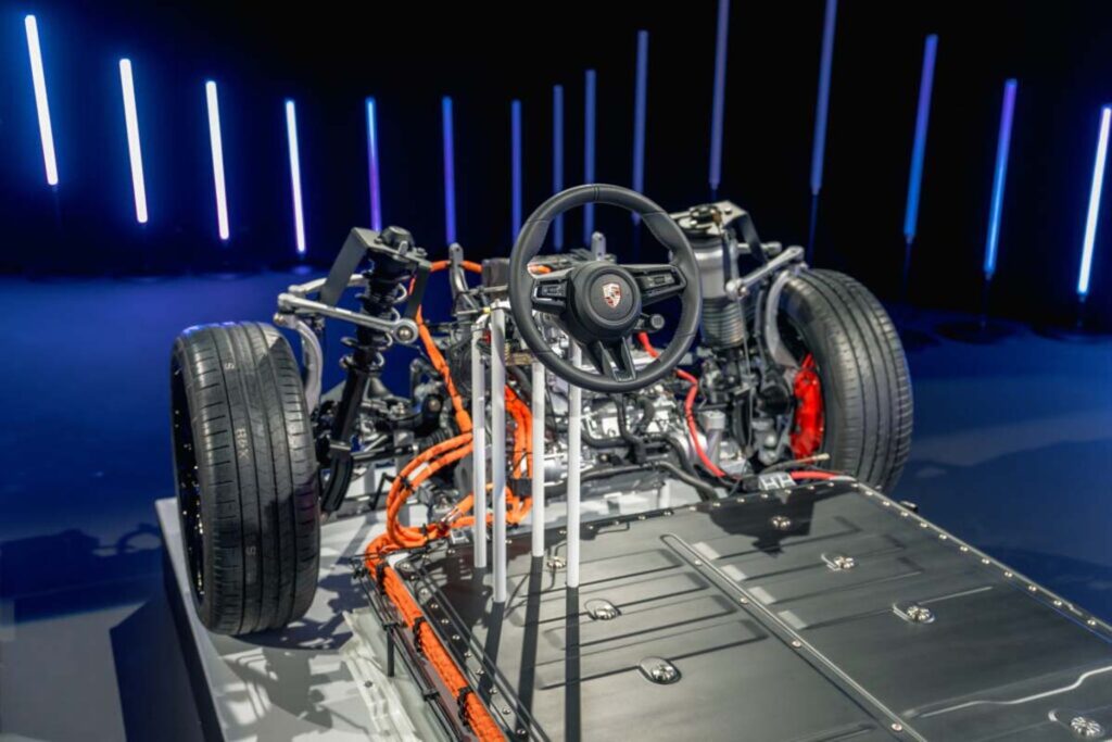 Porsche-Macan-EV-Official-Press-Photo-50-1024x683