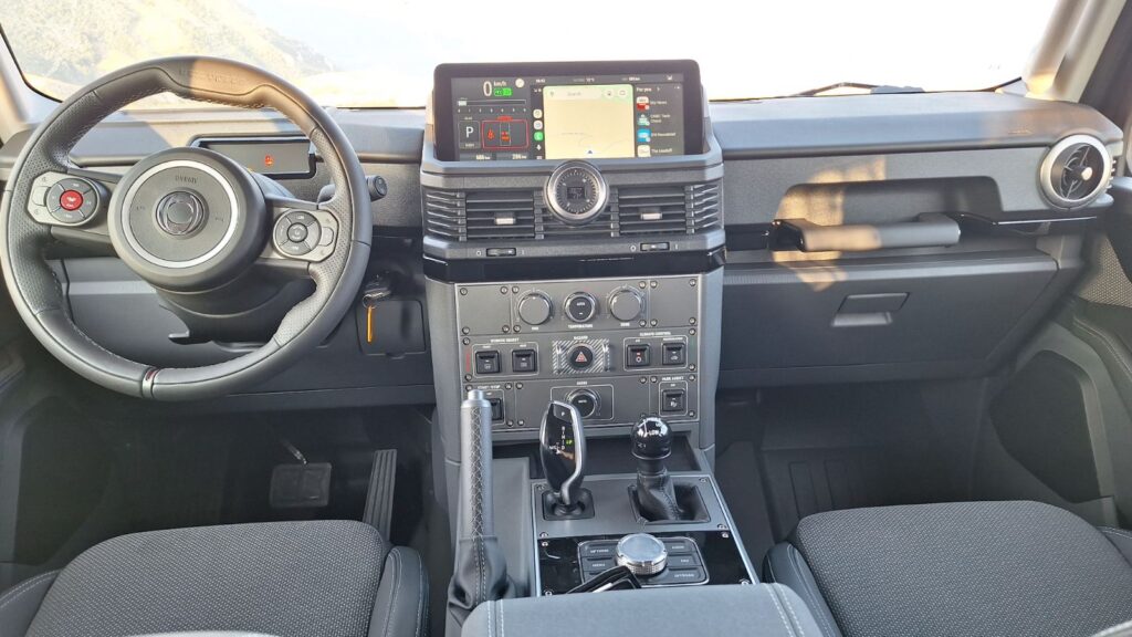 Ineos Grenadier_instrument tabla