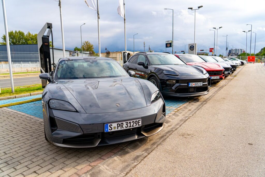 Porsche Road Show 2025